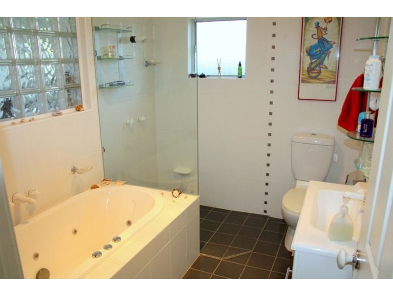 22 Cran Street, Tinana QLD 4650