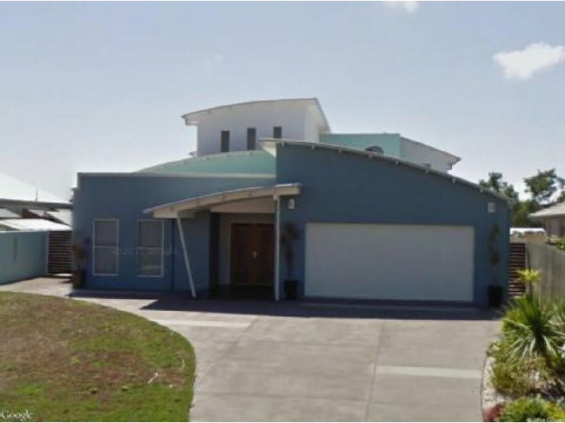 17 Lady Penrhyn Drive, Hervey Bay QLD 4655