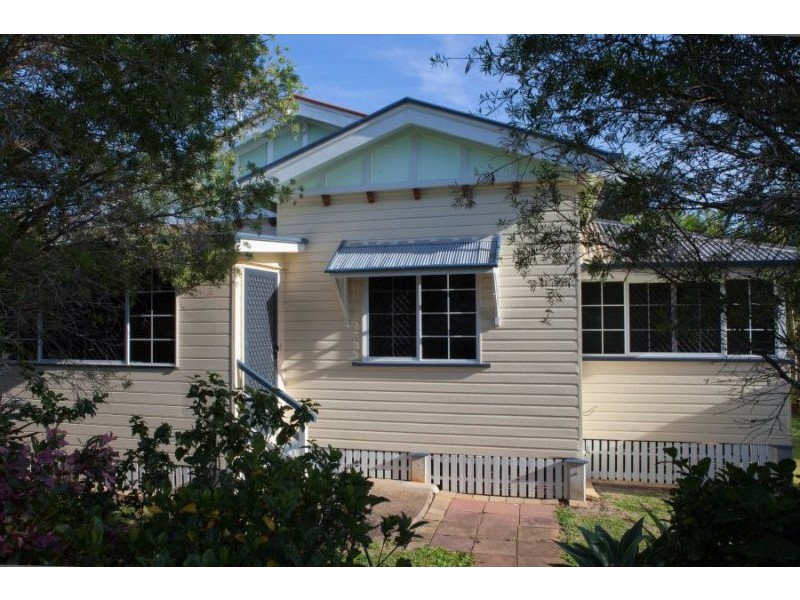 174 Cheapside Street, Maryborough QLD 4650