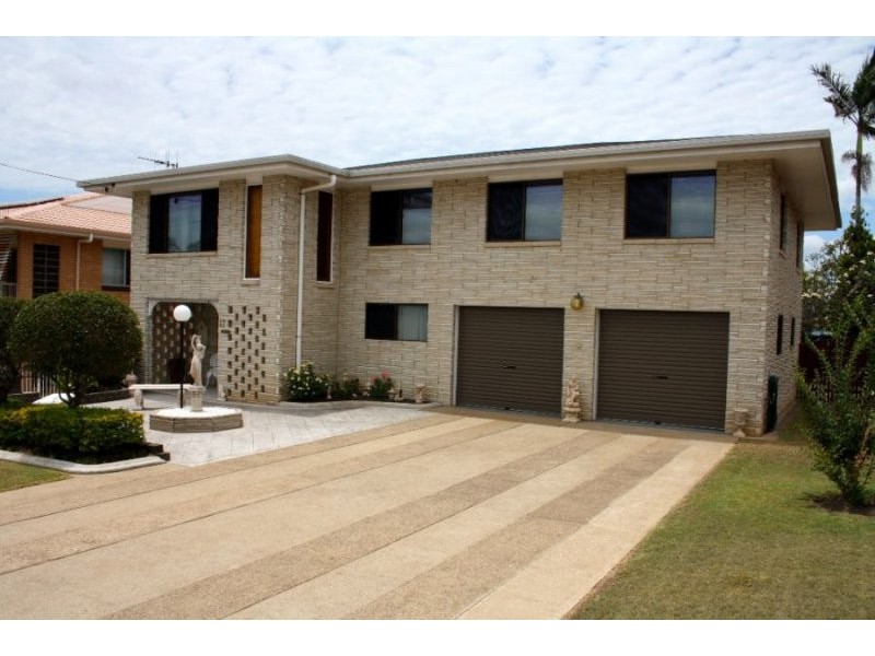 17 Bryant Street, Maryborough QLD 4650