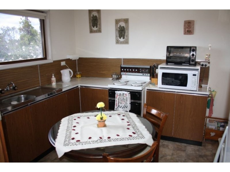 17 Bryant Street, Maryborough QLD 4650