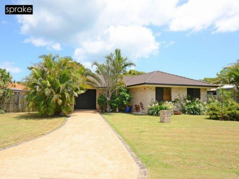 7 Aqualine Drive, Point Vernon QLD 4655