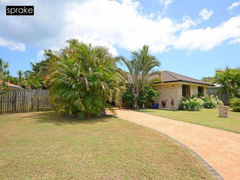 7 Aqualine Drive, Point Vernon QLD 4655