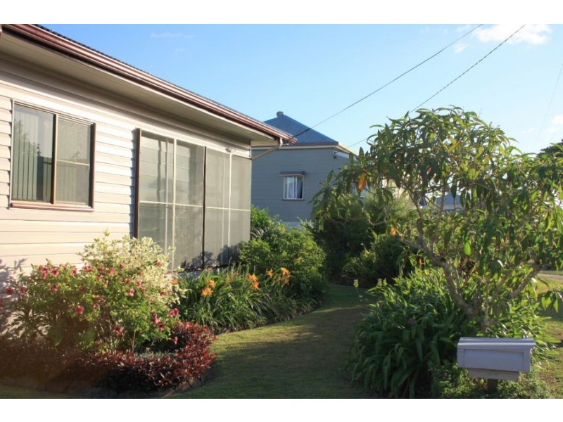 129 Ferry Lane, Maryborough QLD 4650