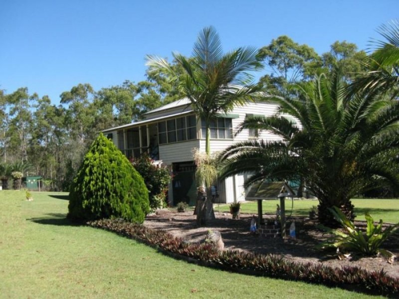 16 Hilltop Lane, Wonbah QLD 4671