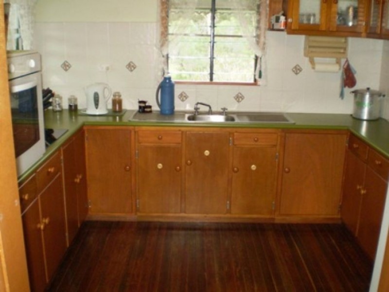 16 Hilltop Lane, Wonbah QLD 4671