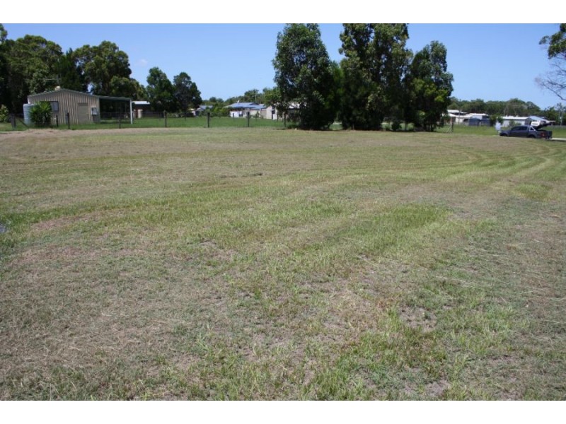 15 Themeda Way, Poona QLD 4650