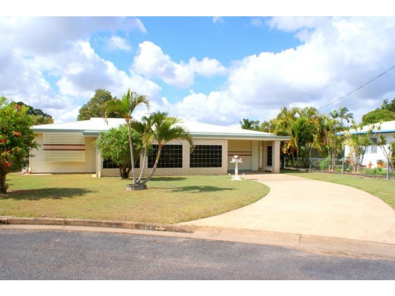 11 Caringa Street, Maryborough QLD 4650