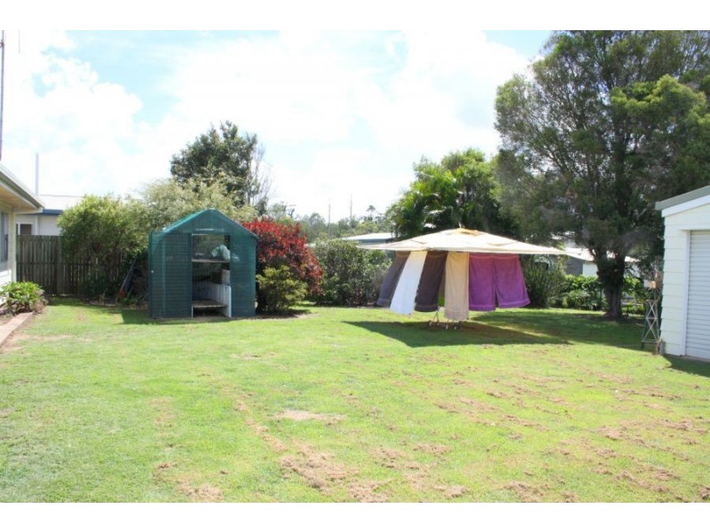 11 Caringa Street, Maryborough QLD 4650