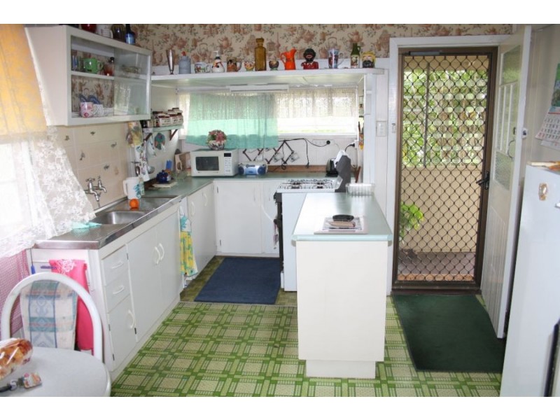 51 Ferry Lane, Maryborough QLD 4650