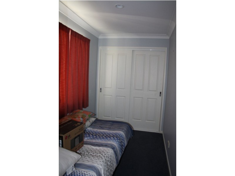 17 Walter Street, Tiaro QLD 4650