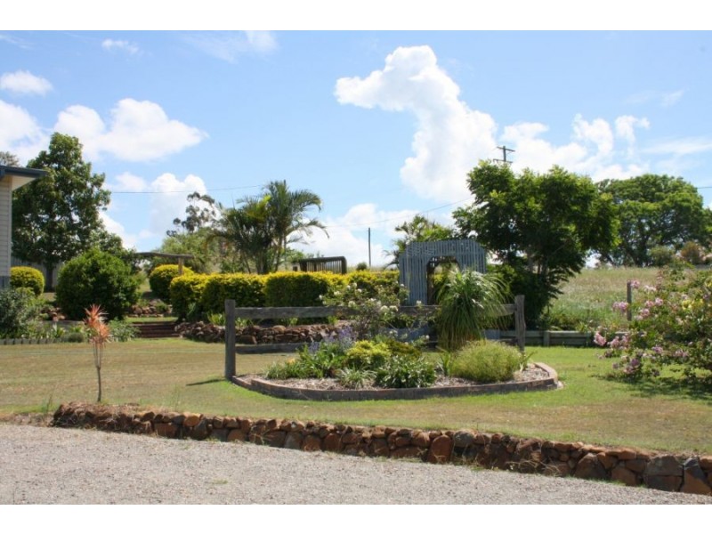 17 Walter Street, Tiaro QLD 4650