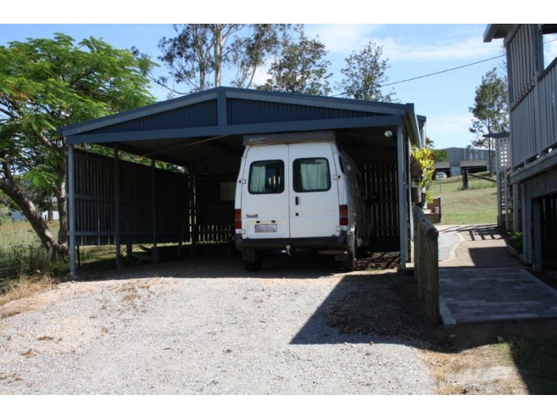 17 Walter Street, Tiaro QLD 4650