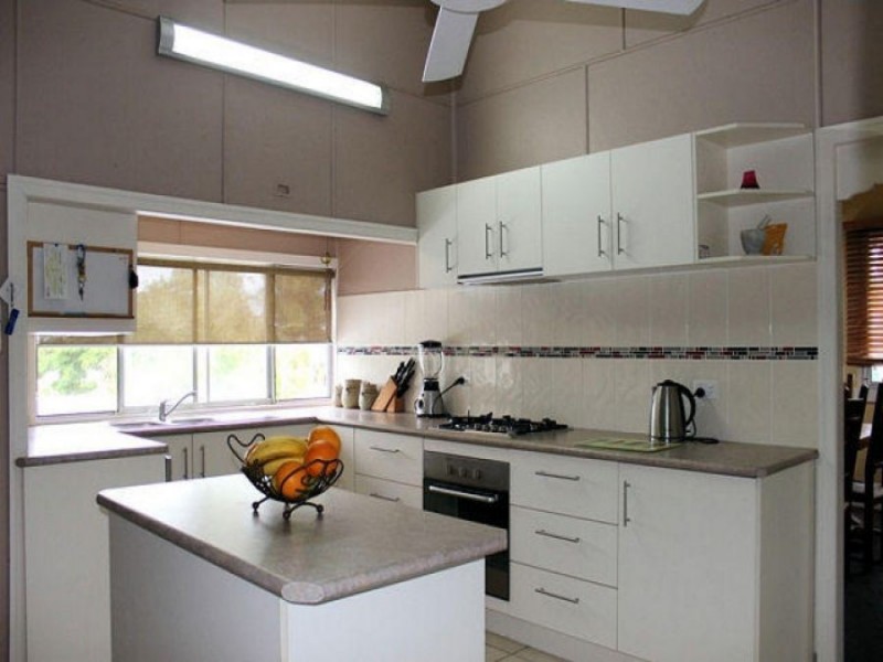 11 Carlson Avenue, Maryborough QLD 4650