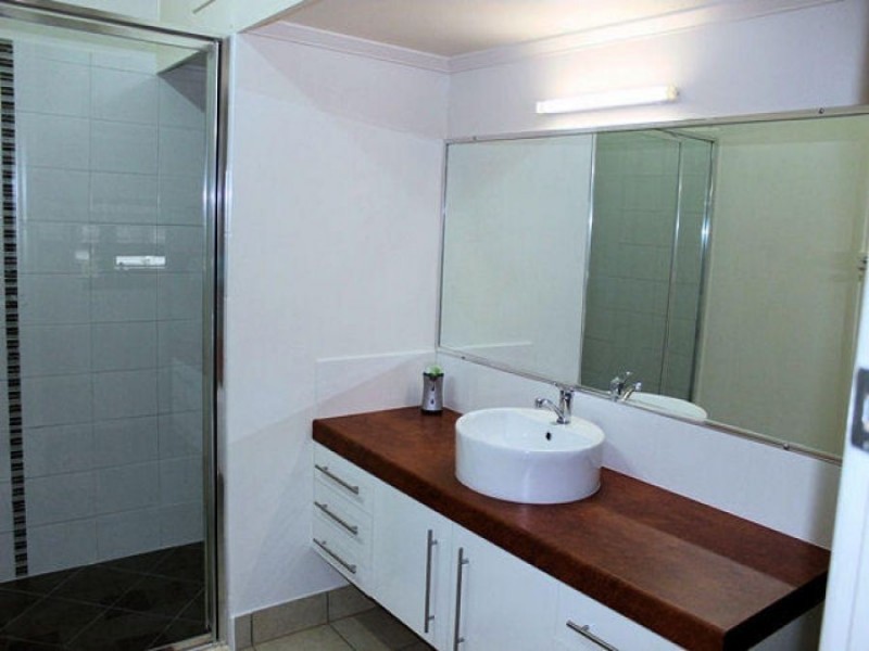 11 Carlson Avenue, Maryborough QLD 4650