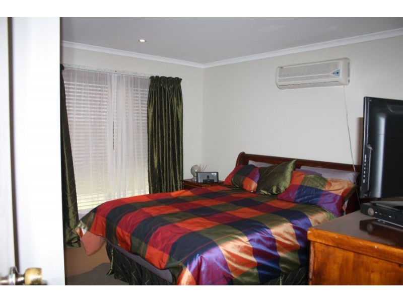 2 Satinwood Close, Tinana QLD 4650