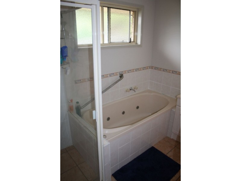 2 Satinwood Close, Tinana QLD 4650