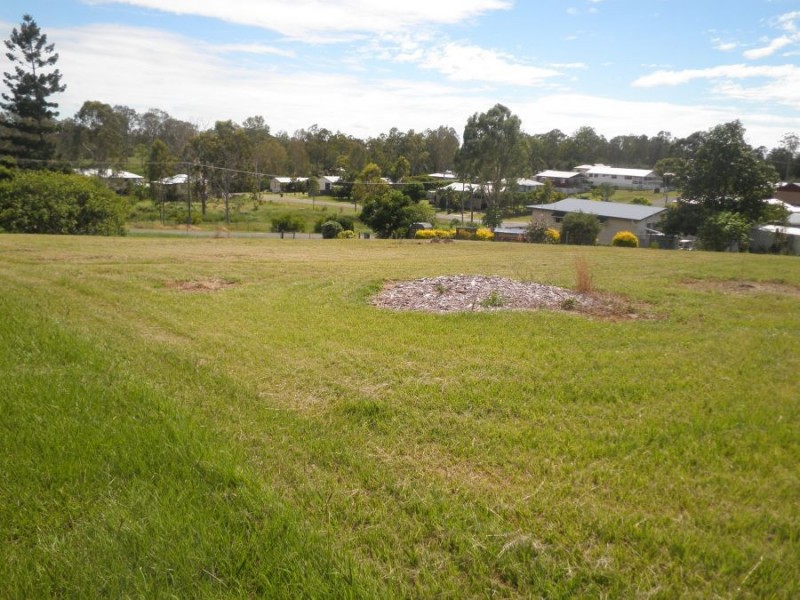 19 Walter Street, Tiaro QLD 4650