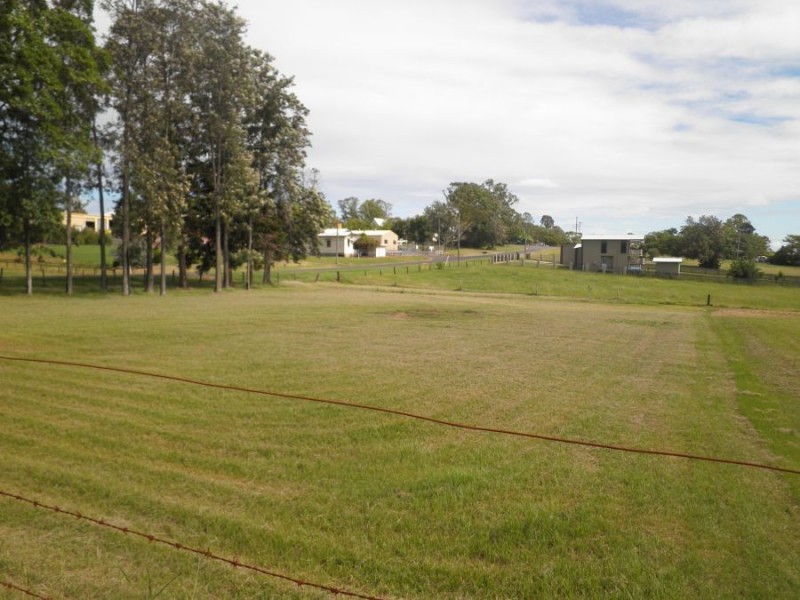 5 Inman Street, Tiaro QLD 4650