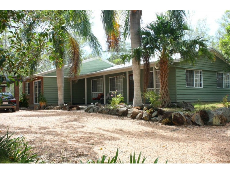 207 Old Gympie Road, Owanyilla QLD 4650