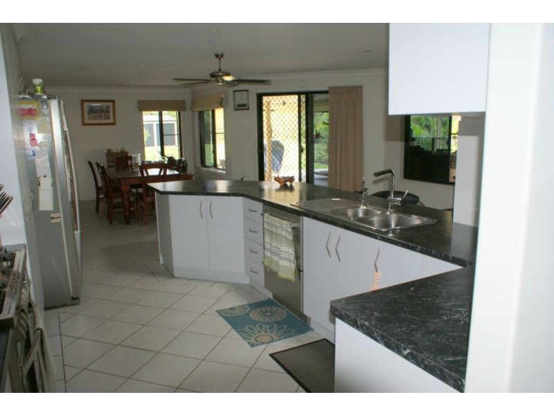 42 Rupert Court, Tinana QLD 4650