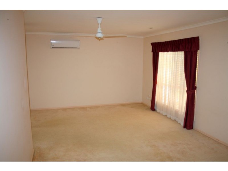 4 Wattle Court, Maryborough QLD 4650
