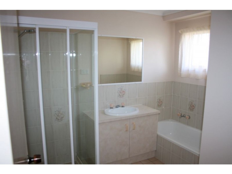 4 Wattle Court, Maryborough QLD 4650