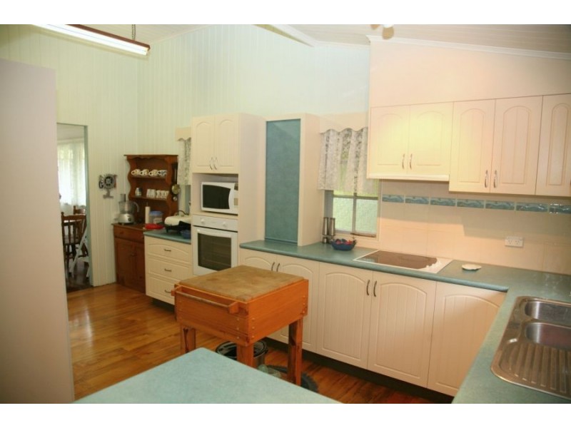 30 Teddington Road, Tinana QLD 4650