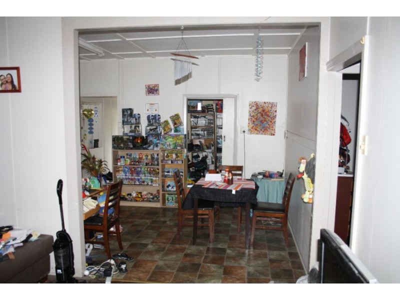 82 Russell Street, Maryborough QLD 4650