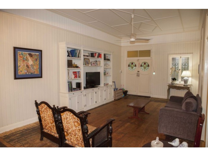 306 Lennox Street, Maryborough QLD 4650