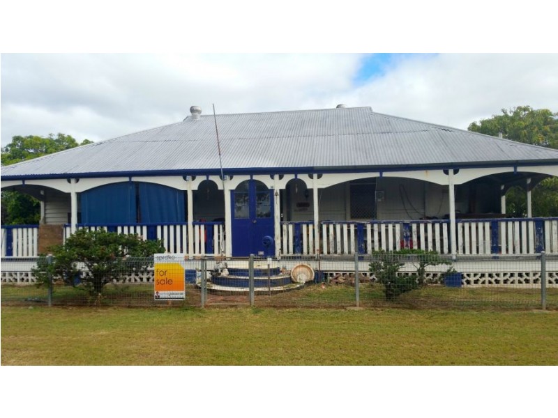 8 Frederick Street, Biggenden QLD 4621