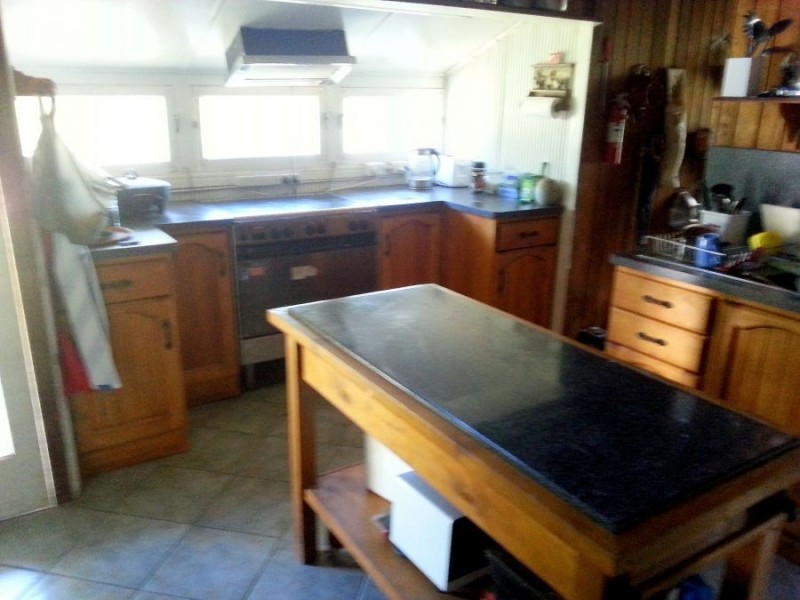 8 Frederick Street, Biggenden QLD 4621