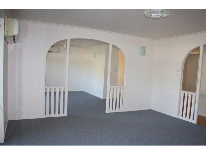 25 Holme Street, Granville QLD 4650