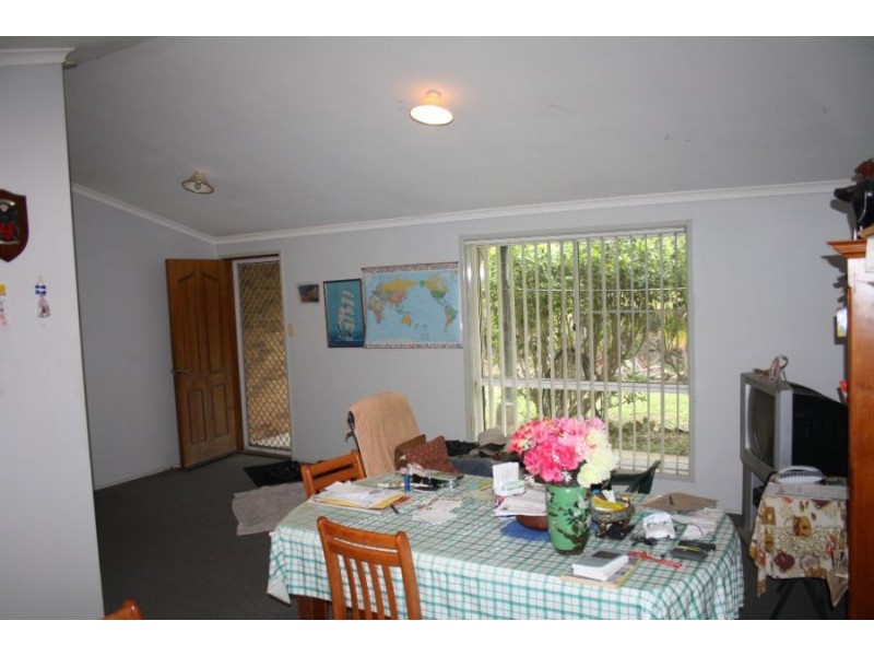 16 Copenhagen Street, Tiaro QLD 4650