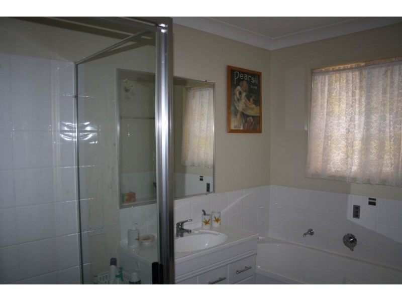 18 Gick Street, Granville QLD 4650