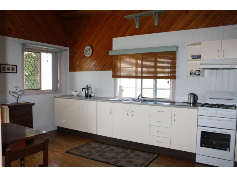 27 Bedford Street, Maryborough QLD 4650