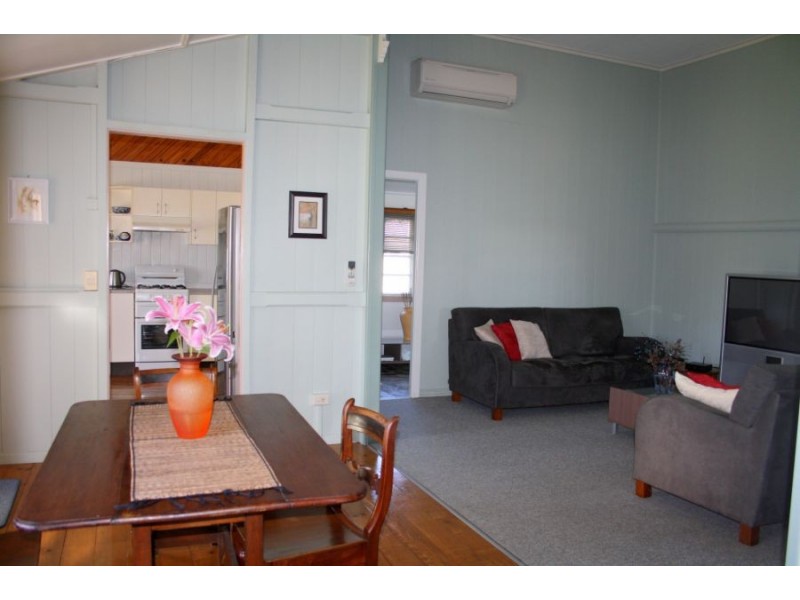 27 Bedford Street, Maryborough QLD 4650