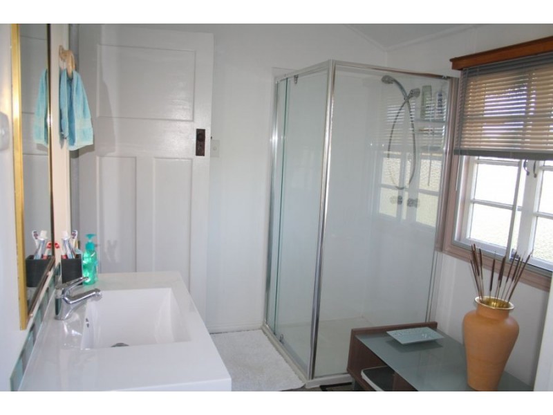 27 Bedford Street, Maryborough QLD 4650