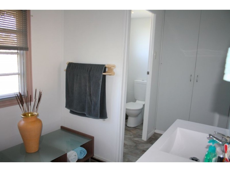 27 Bedford Street, Maryborough QLD 4650