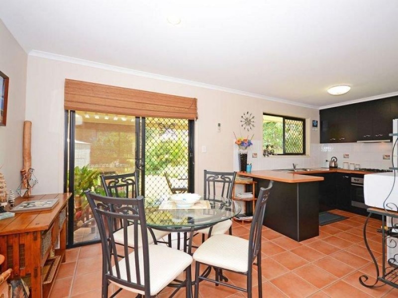 7 Aqualine Drive, Point Vernon QLD 4655