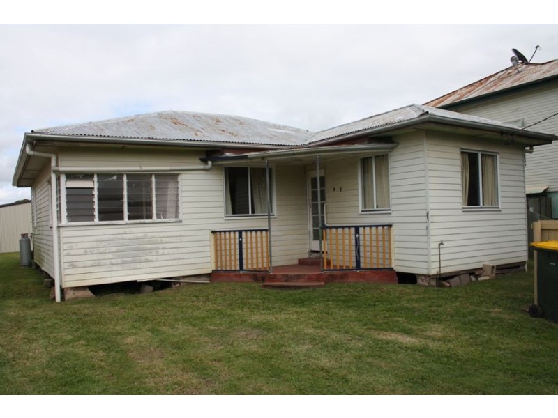 82 Churchill Street, Maryborough QLD 4650