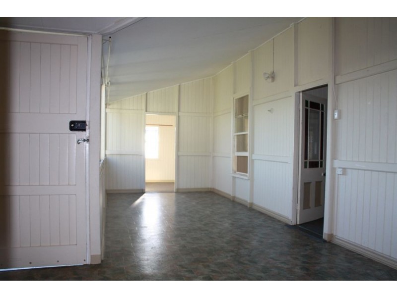 90 Fort Street, Maryborough QLD 4650