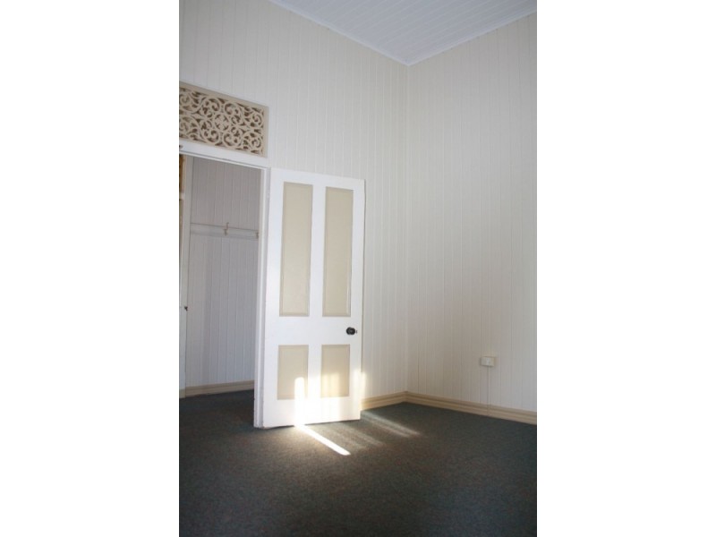 90 Fort Street, Maryborough QLD 4650