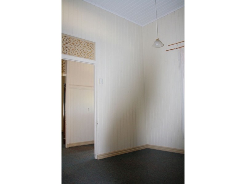 90 Fort Street, Maryborough QLD 4650