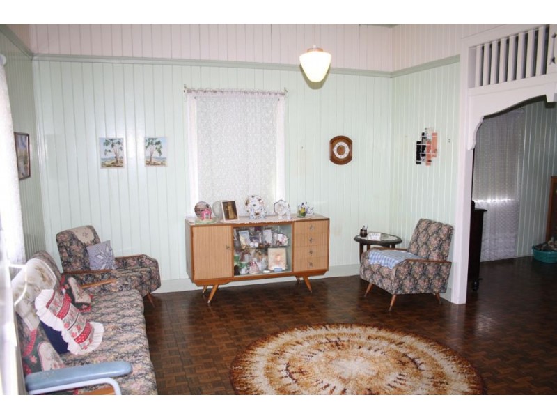 6 Unity Street, Maryborough QLD 4650