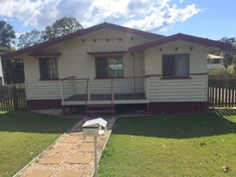 84 Russell Street, Maryborough QLD 4650
