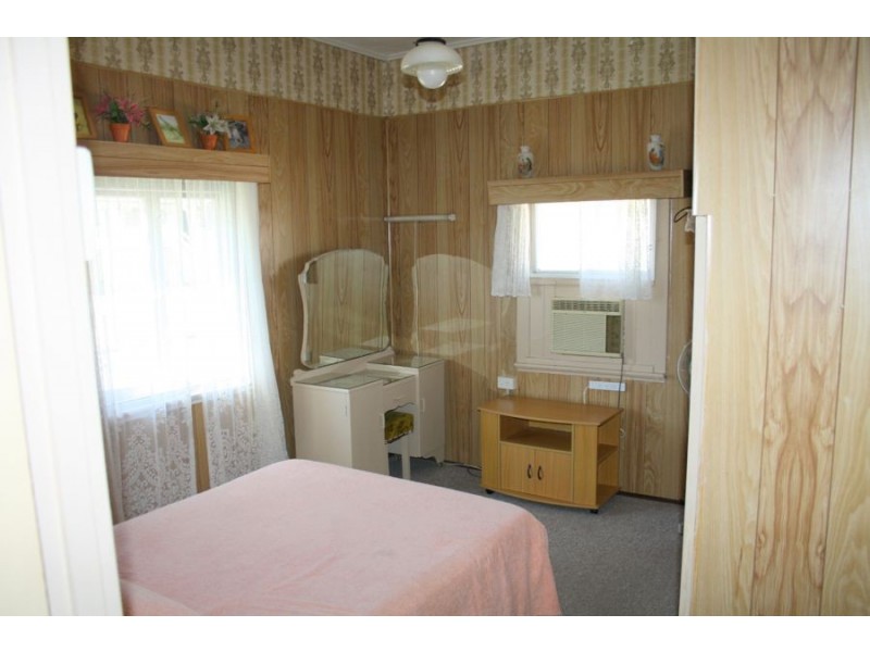 8 Keith Street, Maryborough QLD 4650