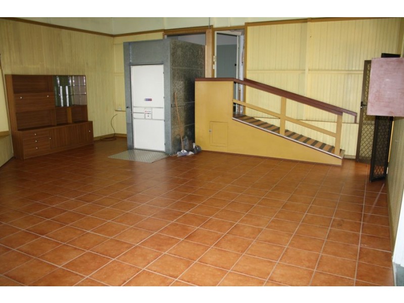 2 Smith Street, Maryborough QLD 4650