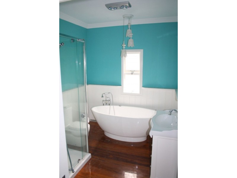 42 Gallipoli Street, Maryborough QLD 4650