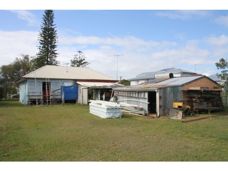 42 Gallipoli Street, Maryborough QLD 4650